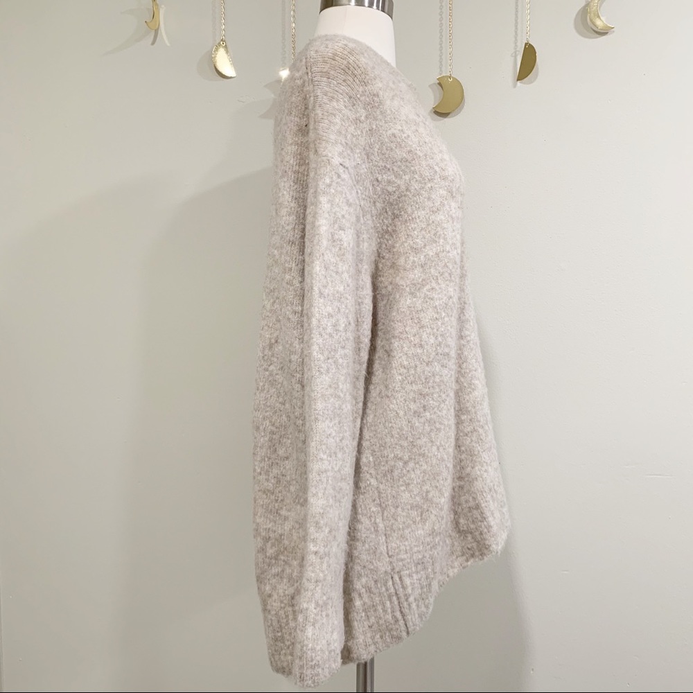Zara Knit Sweater.Cream.Long Sleeves.Scoop Neck.L - Picture 5 of 7